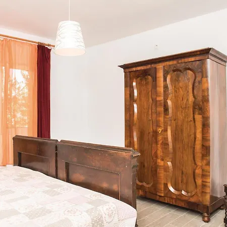 Ferienhaus Lovely In Cista Velika With Kitchen *
